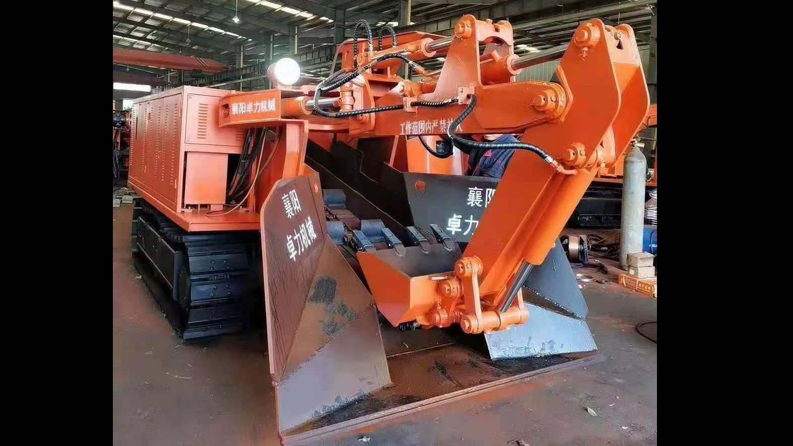 礦用扒渣機(jī)多少錢一臺？